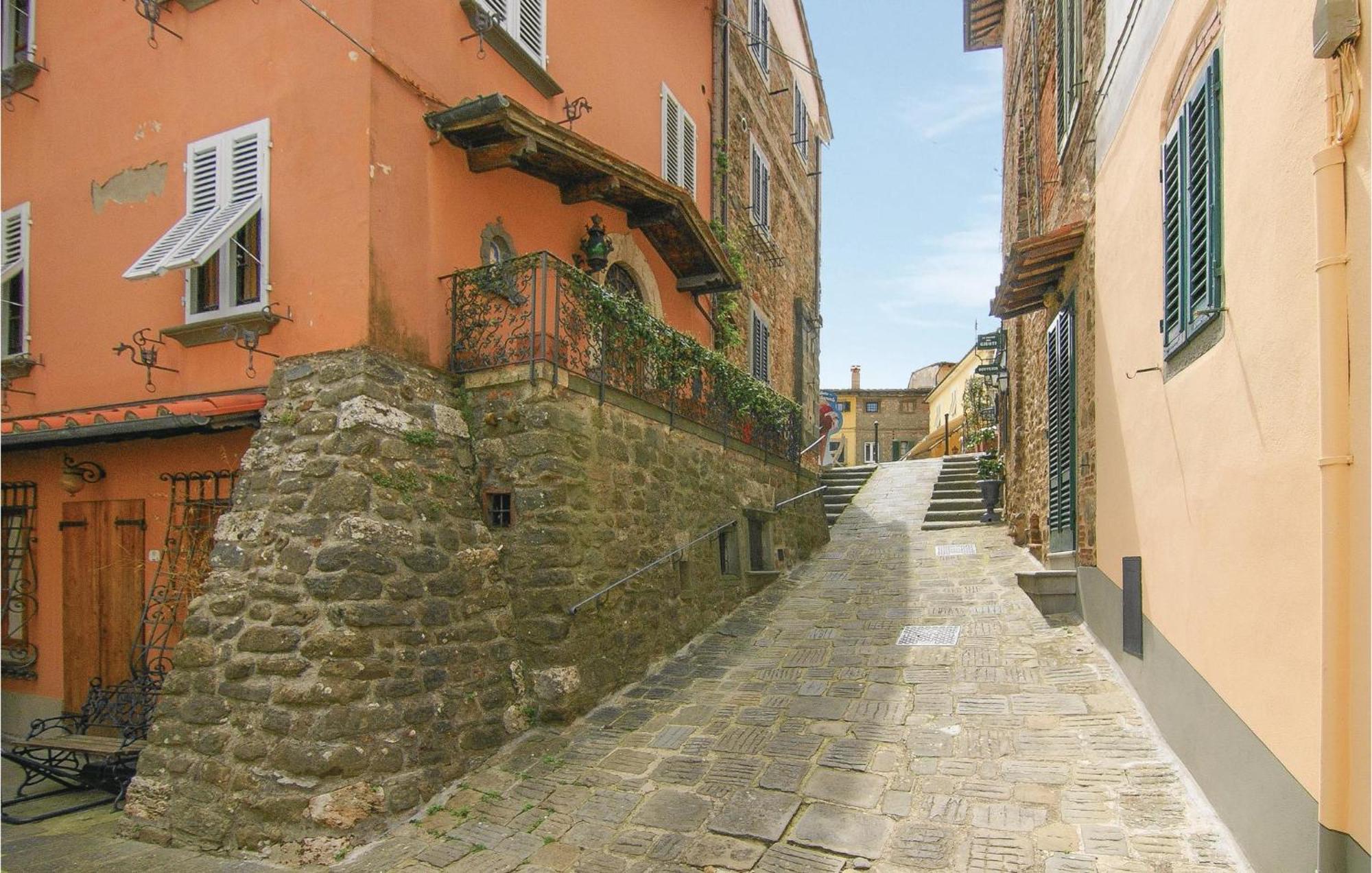 Nievole Lovely Home In Montecatini Alto With Kitchen מראה חיצוני תמונה